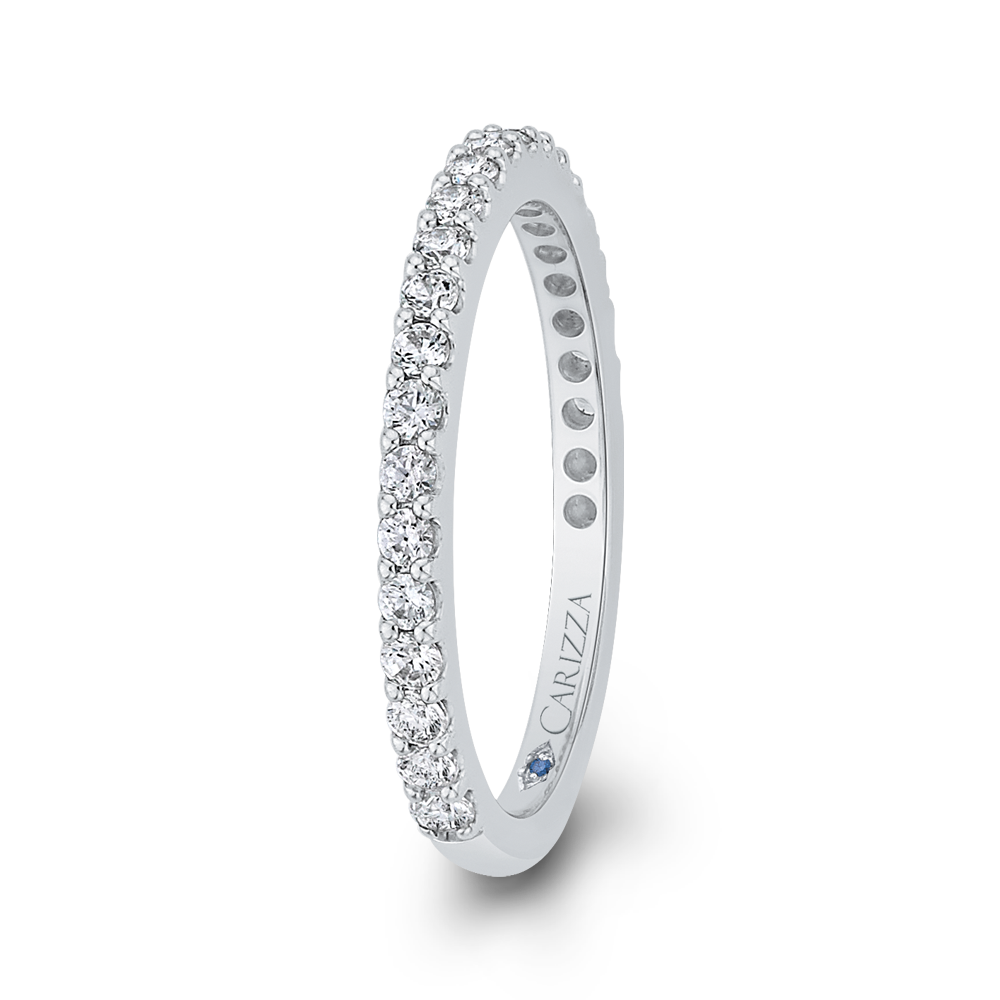 Round Diamond Wedding Band in 14K White Gold