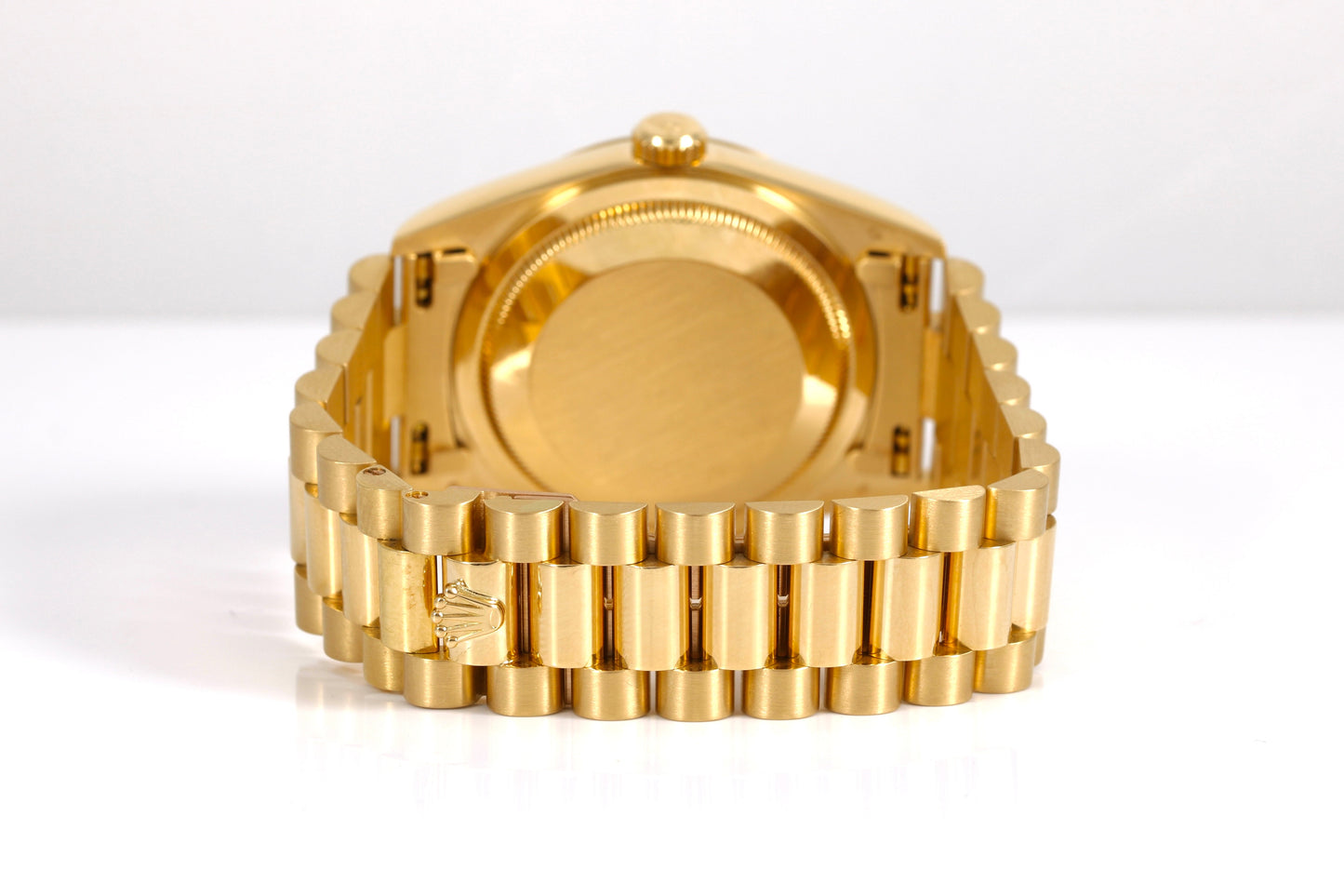 1991 Rolex Day-Date 36mm - 18238 (Factory Champagne Diamond Dial)