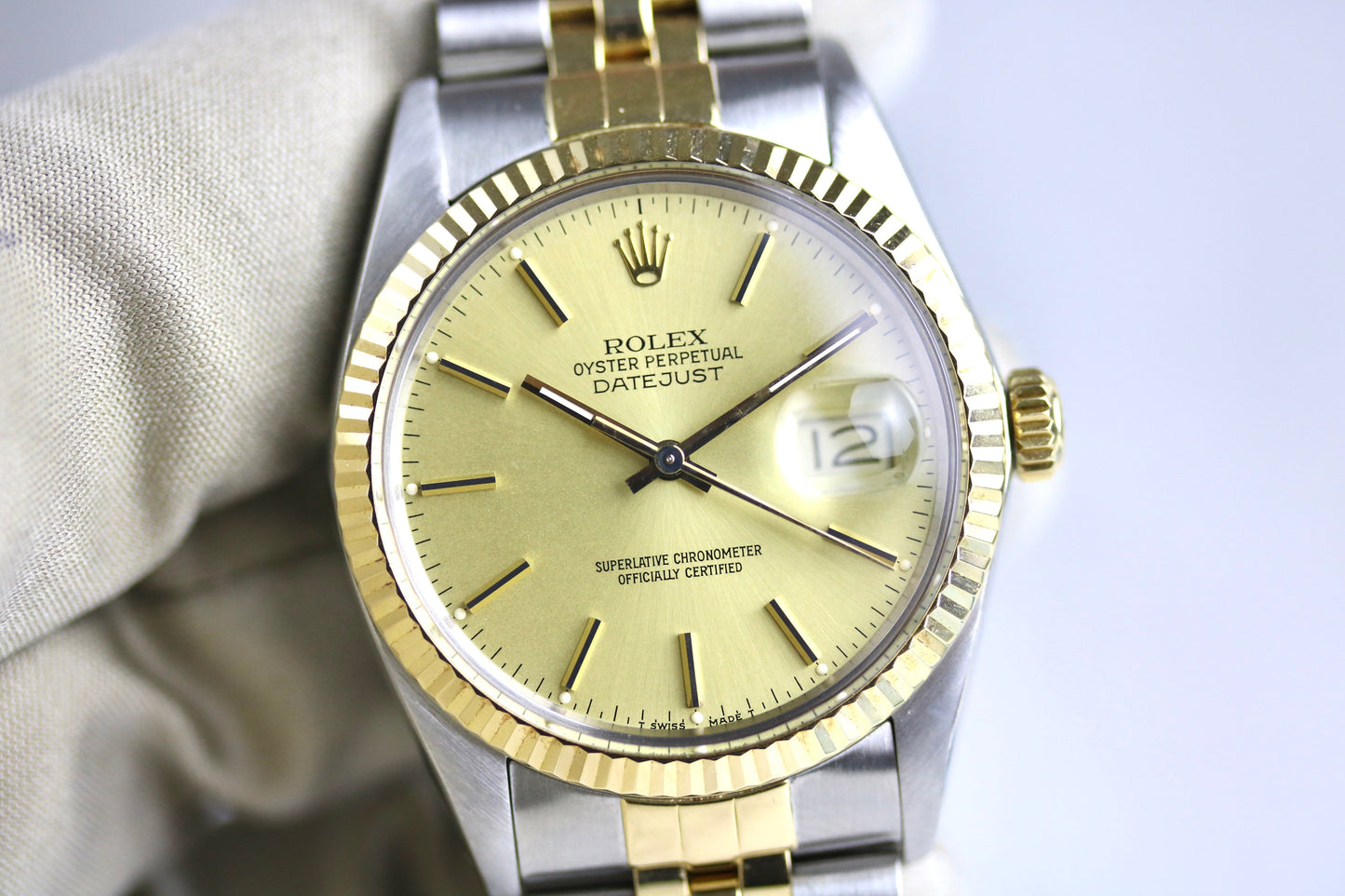 1987 ROLEX 16013 Datejust 36mm Champagne Dial with Box & Papers