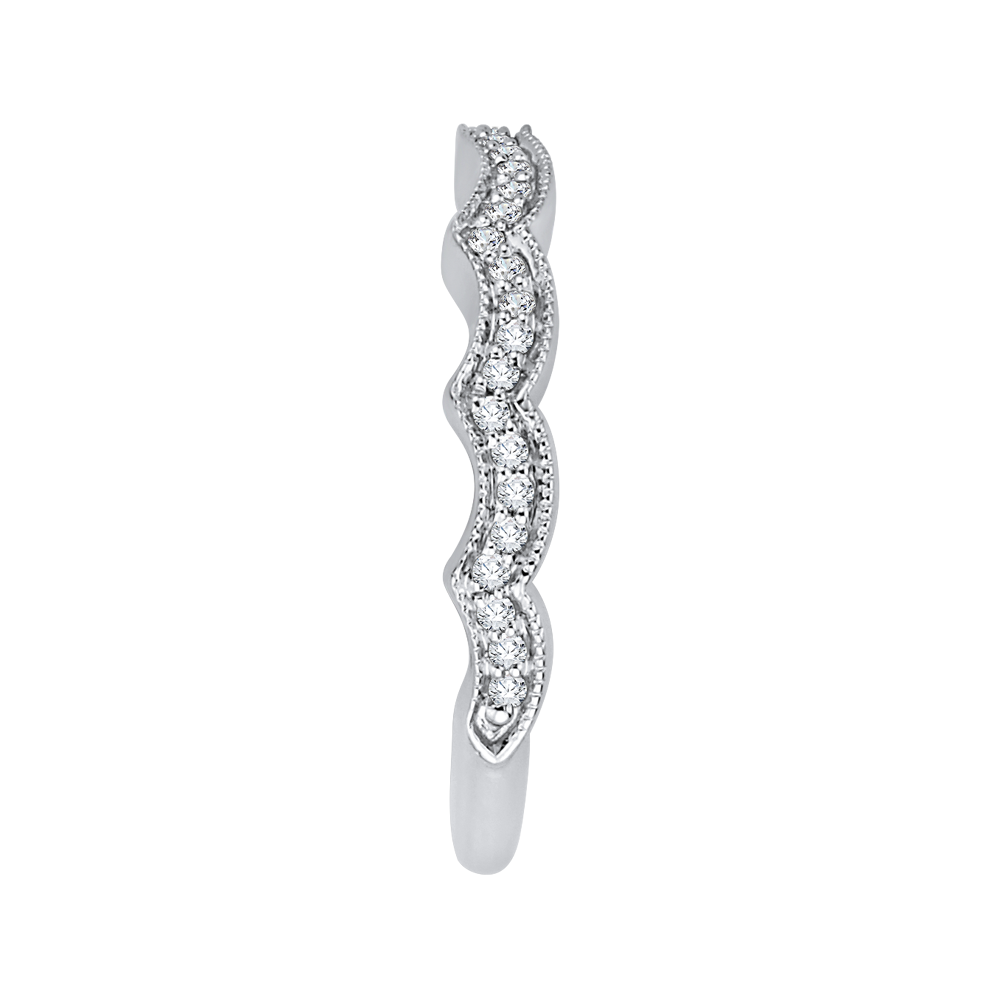Round Diamond Wedding band in 14K White Gold