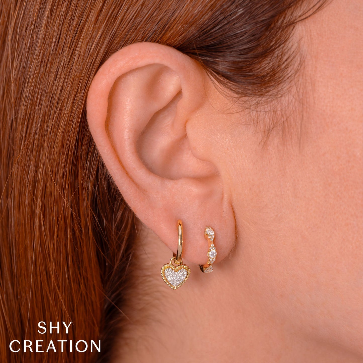 0.39CT 14K W/G DIAMOND HUGGIE EARRING
