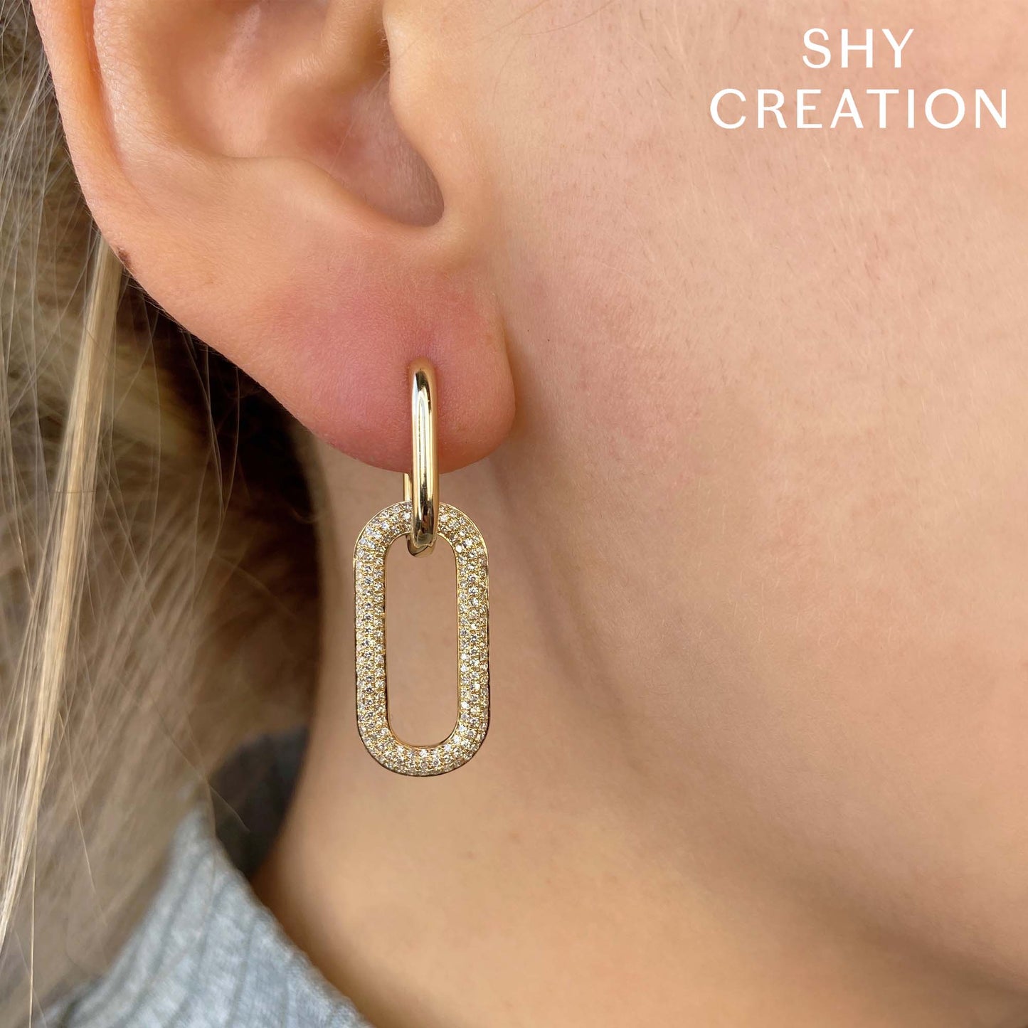 0.71CT DIAMOND PAVE EARRING