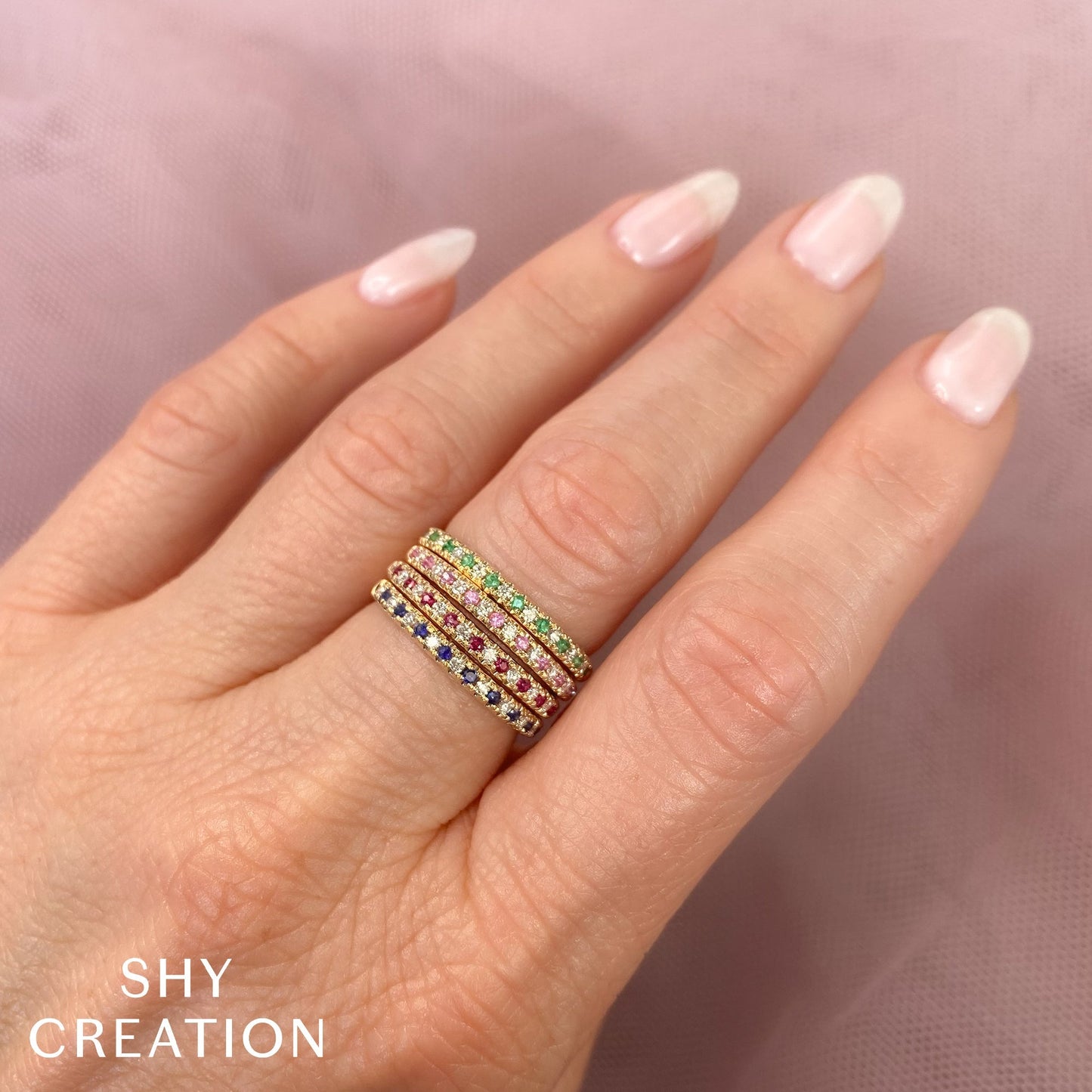 0.10CT DIAMOND & 0.10CT PINK SAPPHIRE BAND
