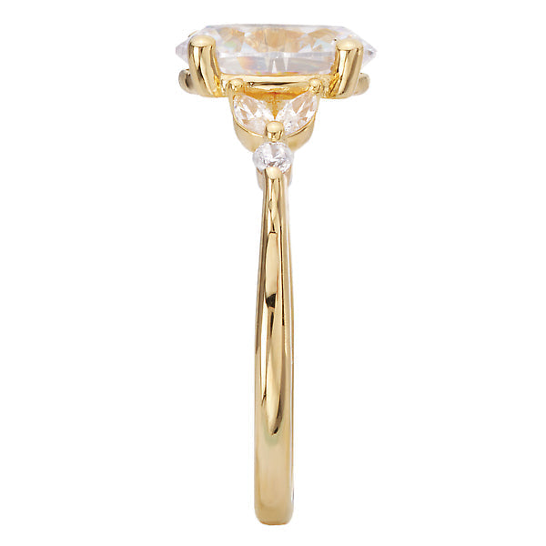 Classic Semi-Mount Diamond Engagement Ring