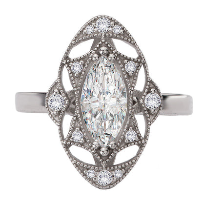 Semi-Mount Oval Disc Designed Engagement Ring