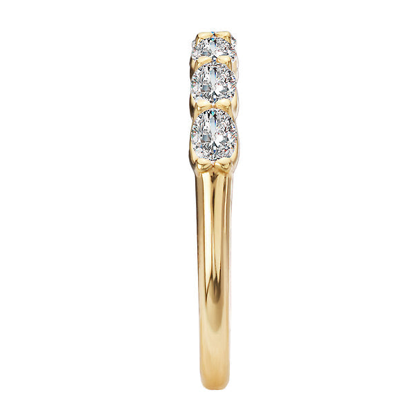 Oval Shaped Diamond Staight Front Wedding Band