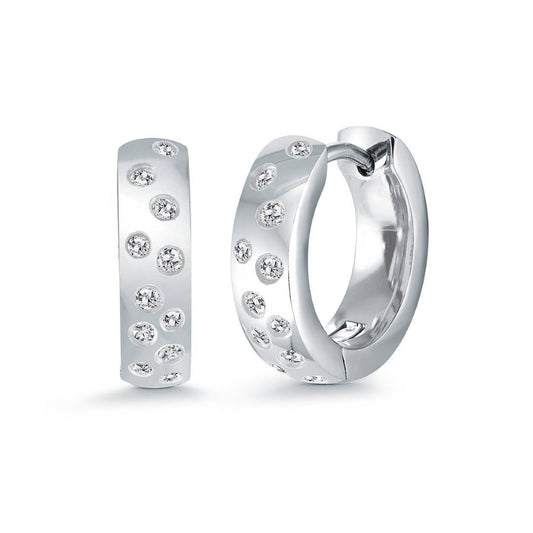 15MM ASSYMETRICAL WHITE-CZ HUGGIES