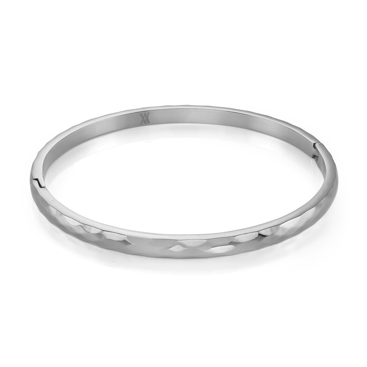 DIAMOND PATTERN BANGLE