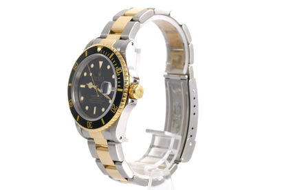 1997 Rolex Submariner Date 40mm - 16613 (Black)