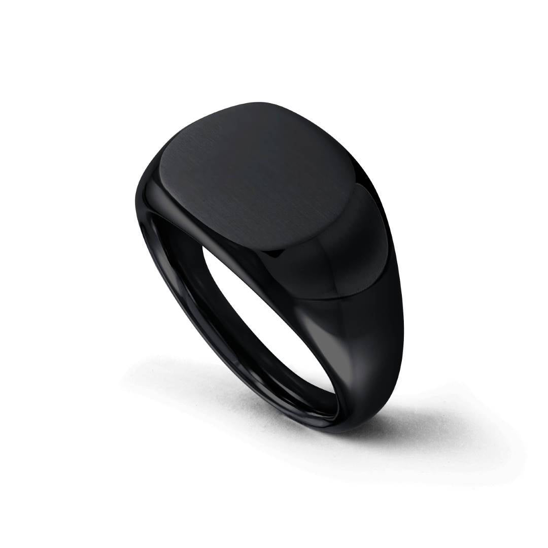 ROUND SIGNET RING
