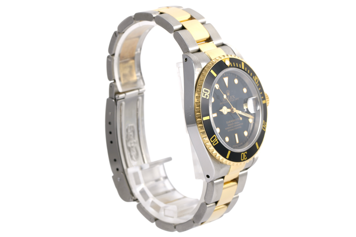 1997 Rolex Submariner Date 40mm - 16613 (Black)