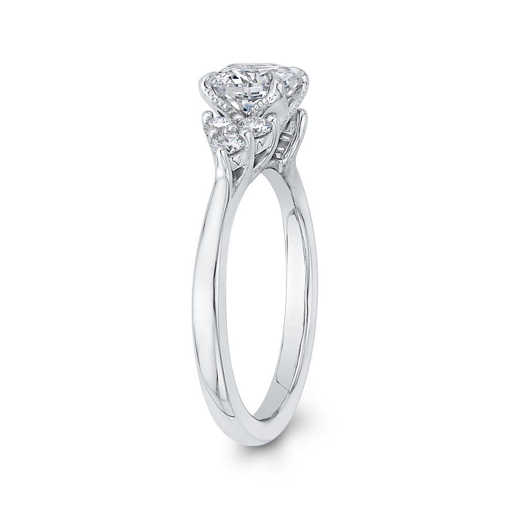 Round Diamond Classic Engagement Ring in 14K White Gold (Semi-Mount)