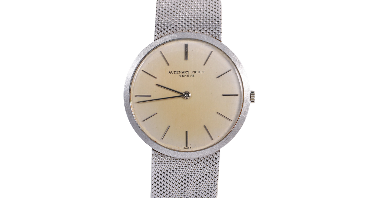1950s Audemars Piguet Vintage Classic Ultra-Thin Dress Watch 34mm - 5266 (Silver)