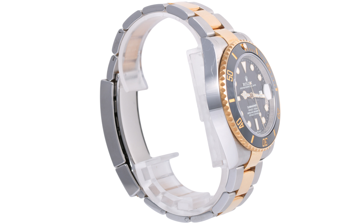 UNPOLISHED 2021 Rolex Submariner Date 41mm - 126613LN (Black)