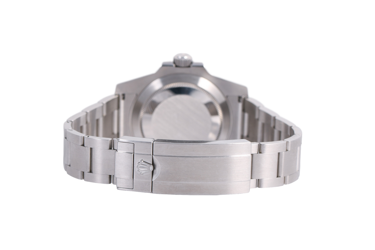 2018 Rolex Submariner Date 40mm - 116610LV (Hulk)