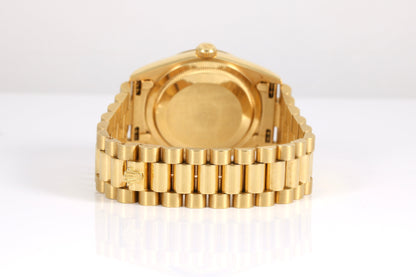 1990 Rolex Day-Date 36mm - 18238 (Factory Diamond Dial)