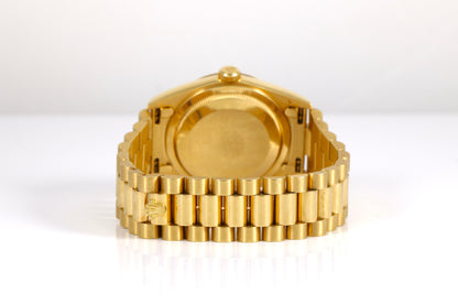 1990 Rolex Day-Date 36mm - 18238 (Factory Diamond Dial)