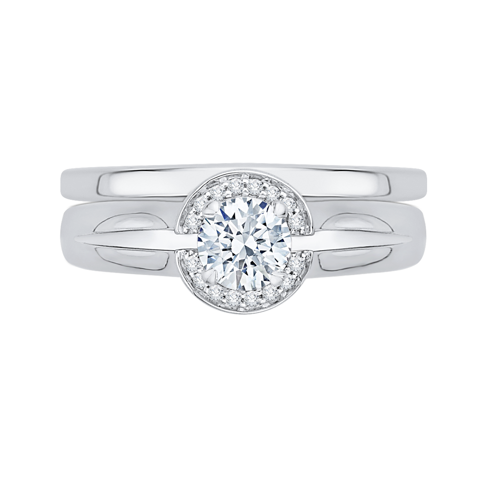 Round Diamond Halo Engagement Ring in 14K White Gold