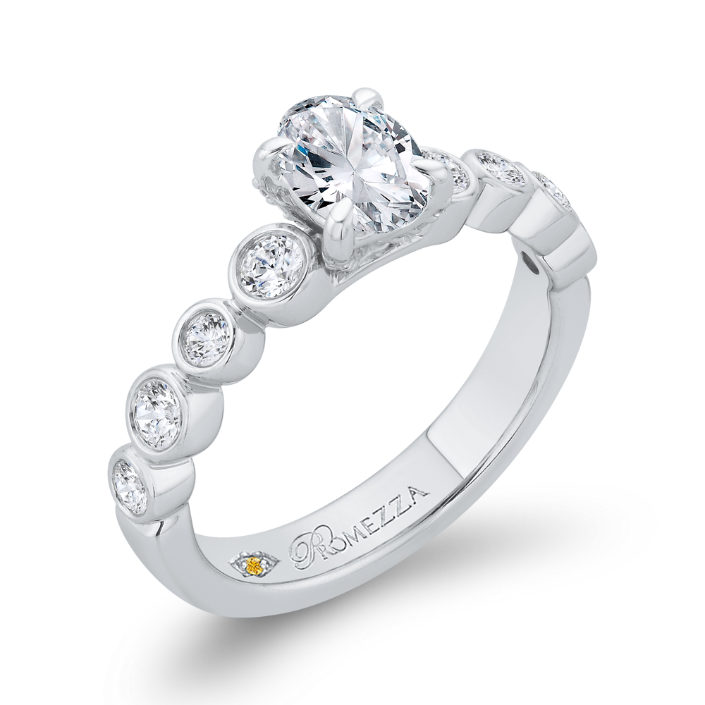 Oval Cut Diamond Engagement Ring in 14K White Gold