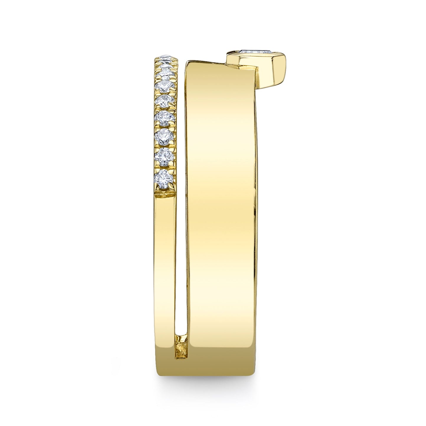 0.39CT 14K Y/G DIAMOND EMERALD BEZEL BAND