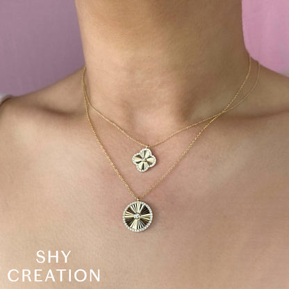 0.22CT 14K Y/G DIAMOND BEZEL RIBBED CLOVER NECKLACE