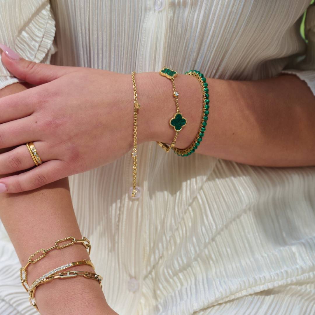 REVERSIBLE CLOVER BRACELET