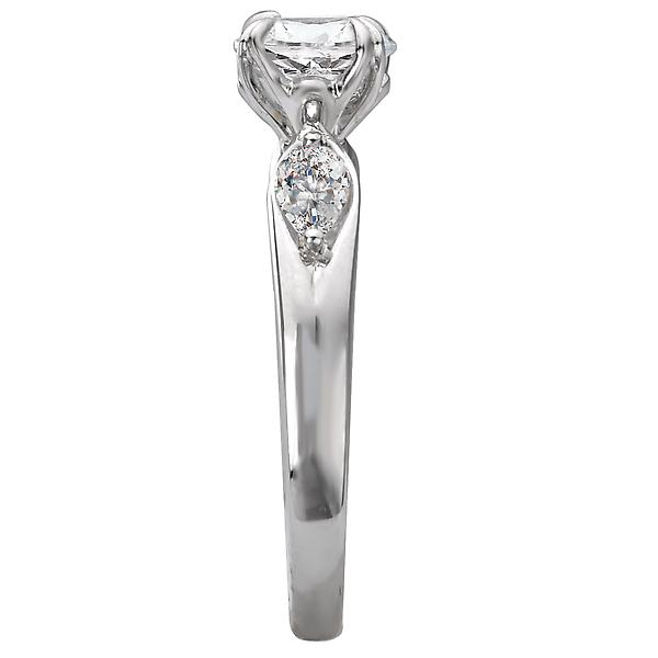 Classic Semi-Mount Diamond Ring