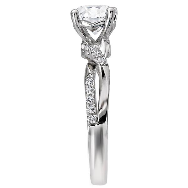 Classic Semi-Mount Diamond Ring