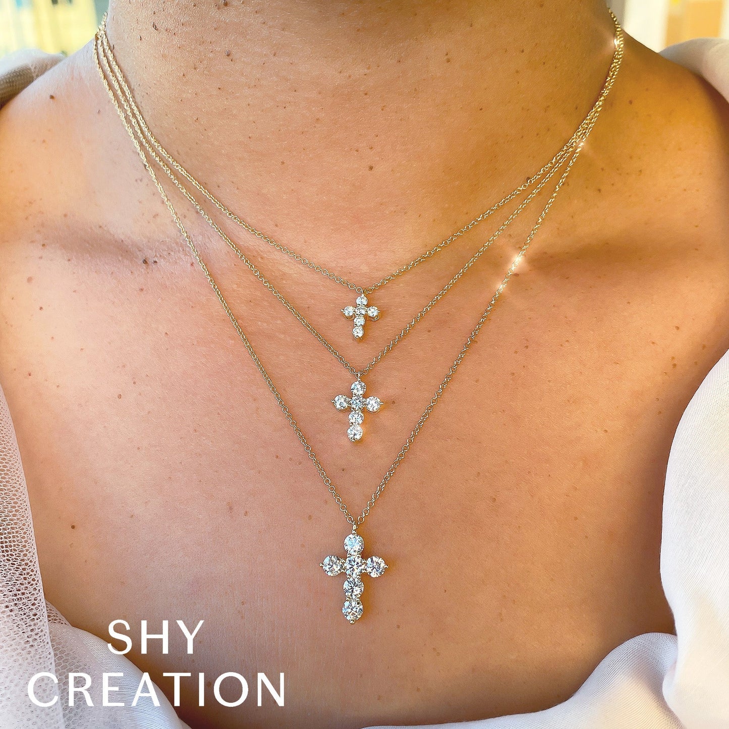 0.50CT DIAMOND CROSS NECKLACE